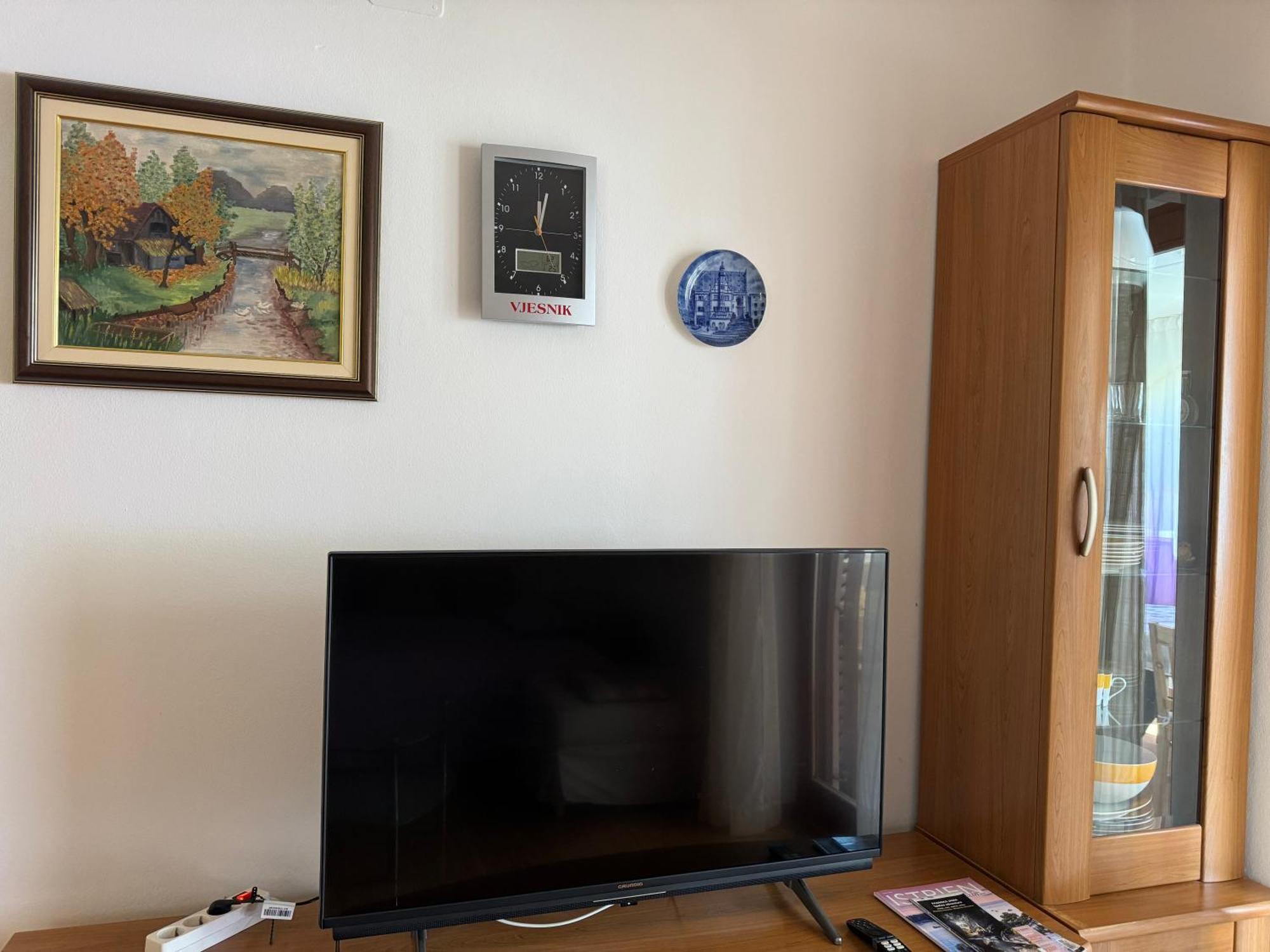 Apartments Milan بيروغ المظهر الخارجي الصورة